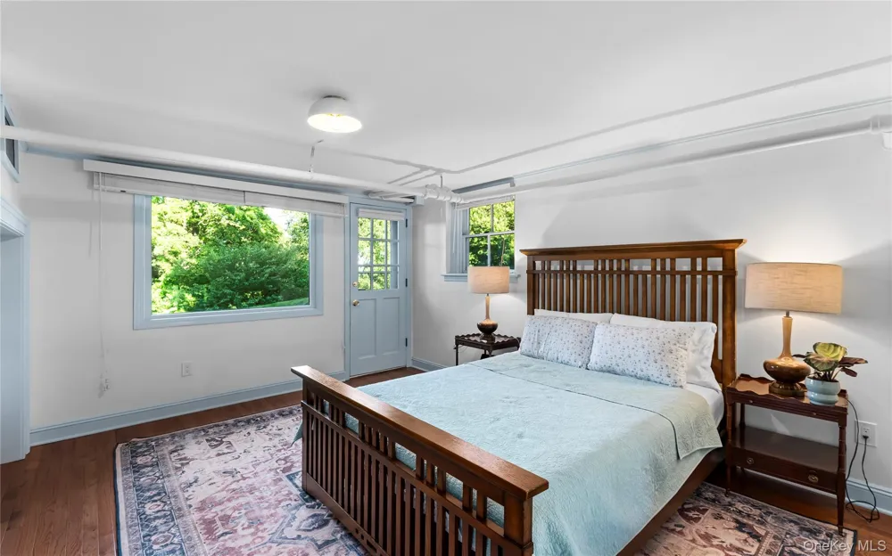 34 Old Mountain Road Nyack, NY 10960