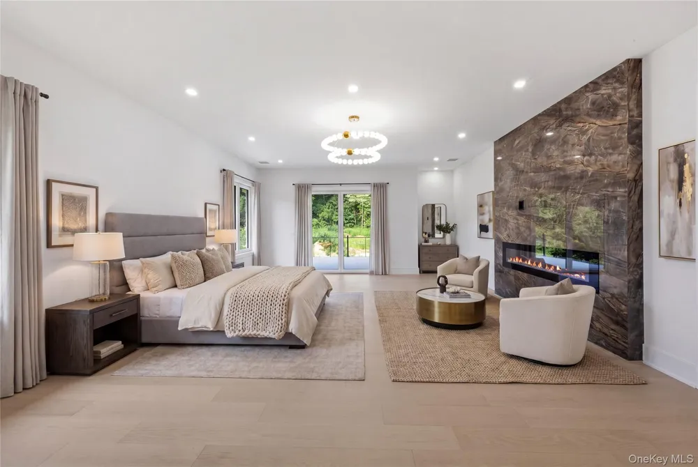 5 Somner Drive Dix Hills, NY 11746