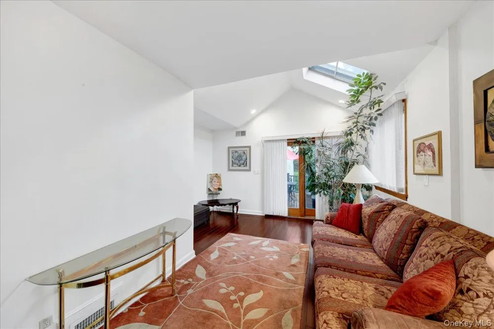 48 Bellain Avenue Harrison, NY 10528