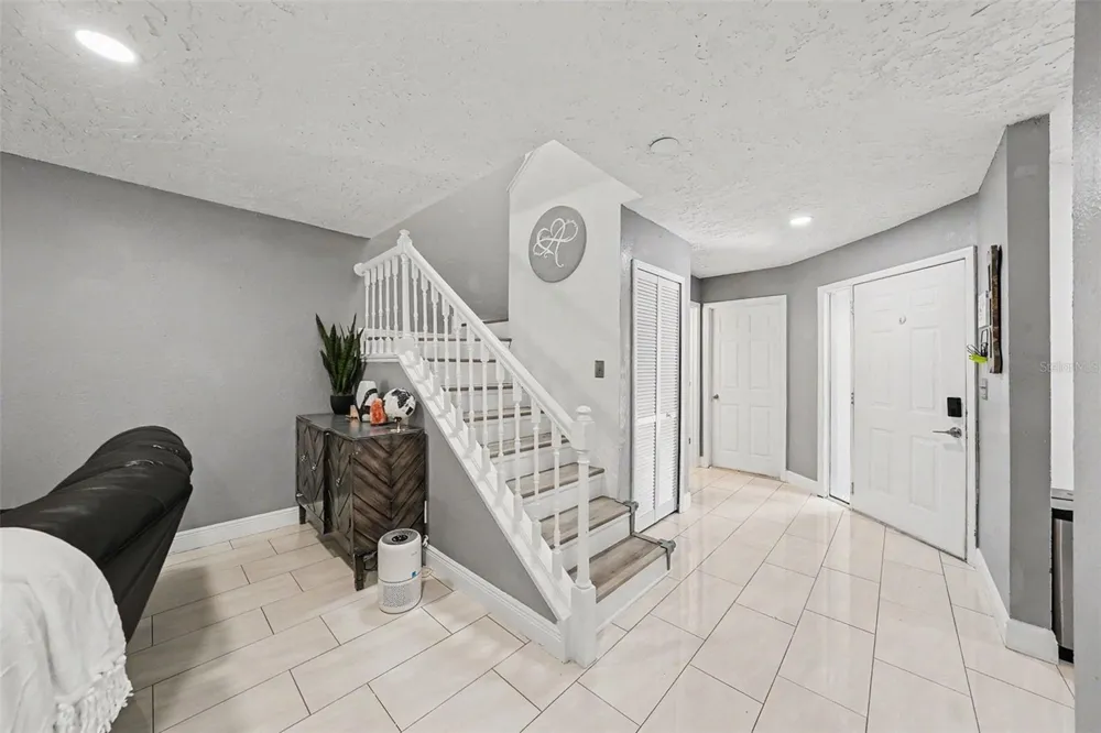 4107 BRENTWOOD PARK CIRCLE Tampa, FL 33624