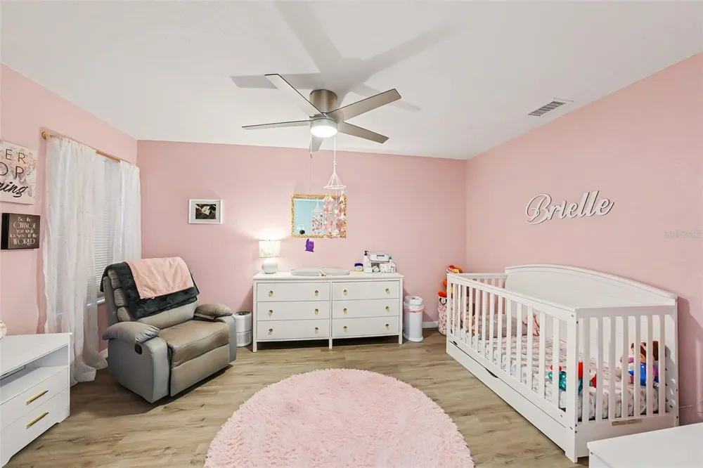 4107 BRENTWOOD PARK CIRCLE Tampa, FL 33624
