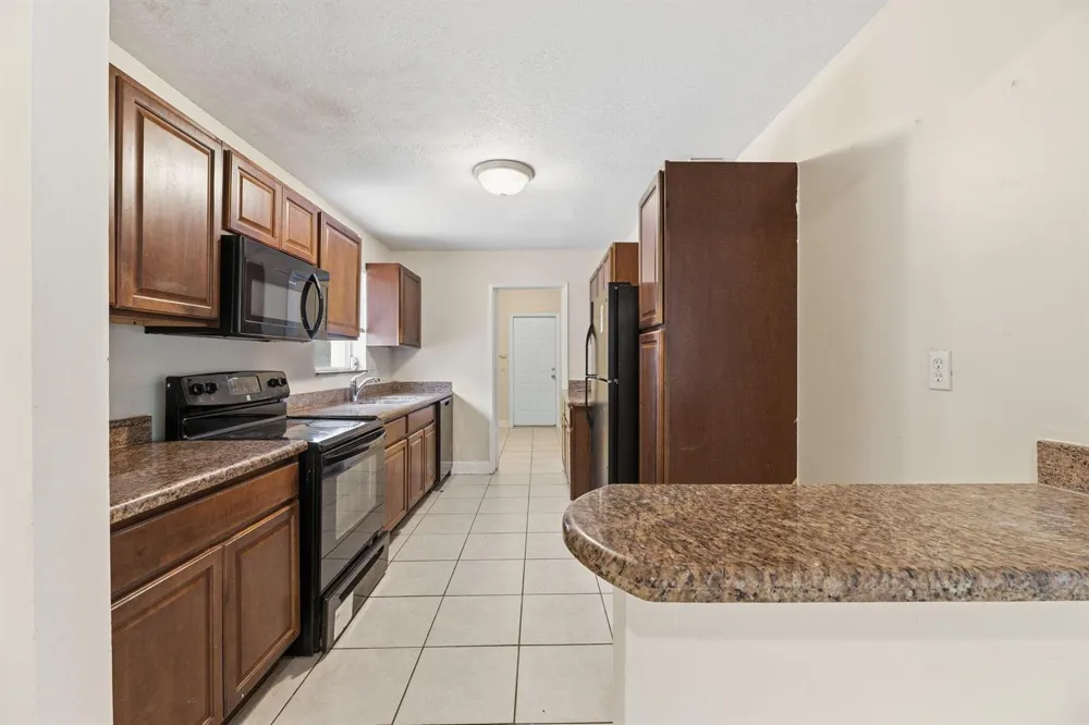 5131 SW 6th Street Margate, FL 33068