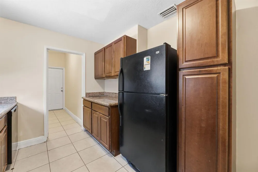 5131 SW 6th Street Margate, FL 33068