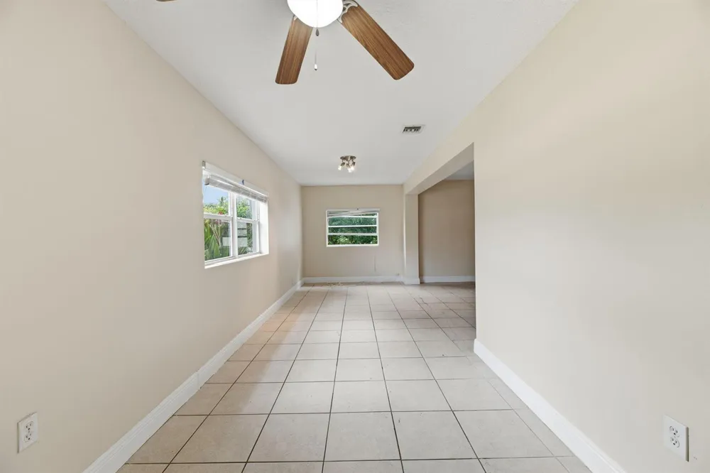 5131 SW 6th Street Margate, FL 33068