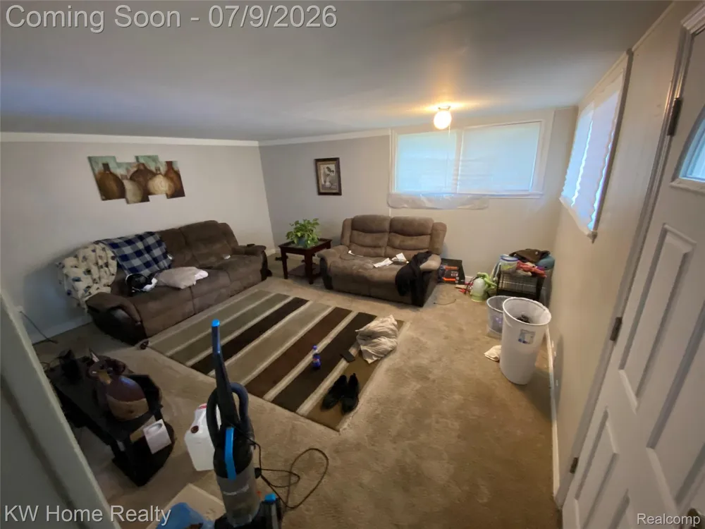 14620 Pearson Street Oak Park City, MI 48237