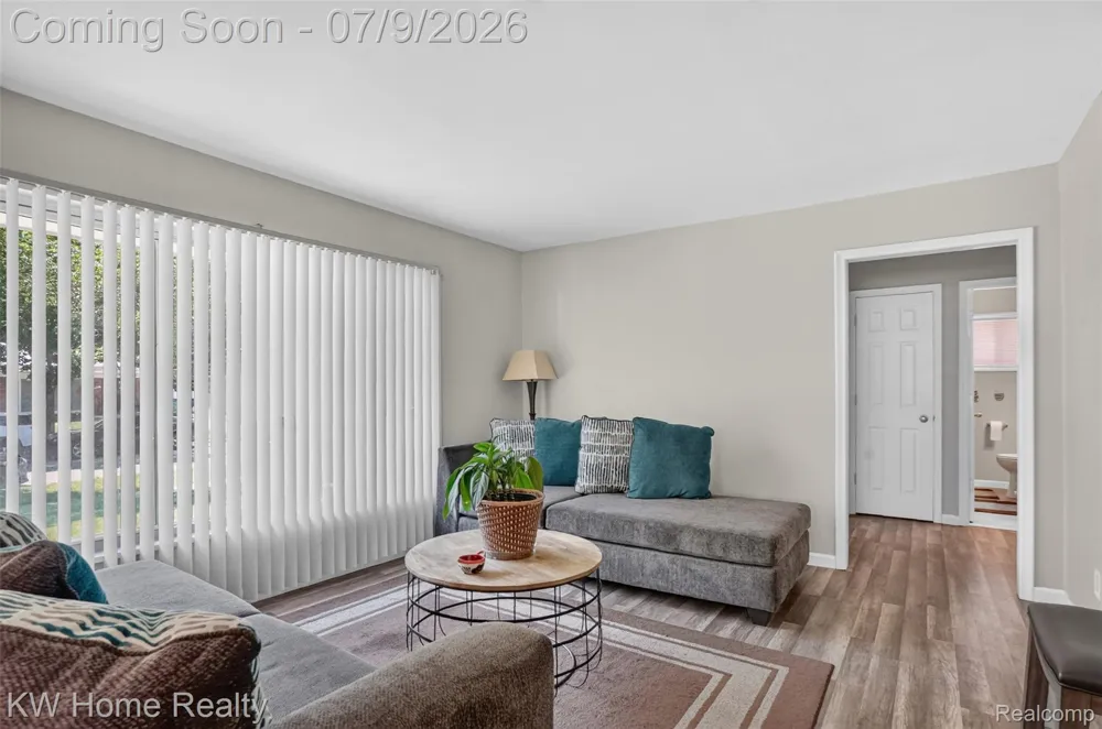 14620 Pearson Street Oak Park City, MI 48237