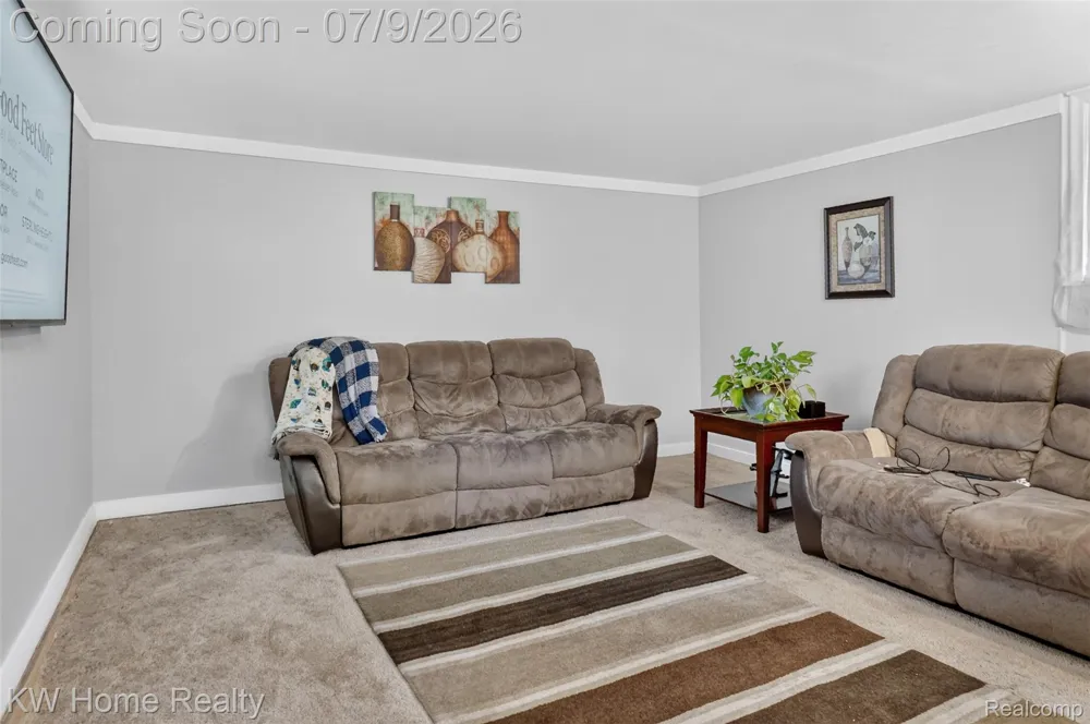 14620 Pearson Street Oak Park City, MI 48237