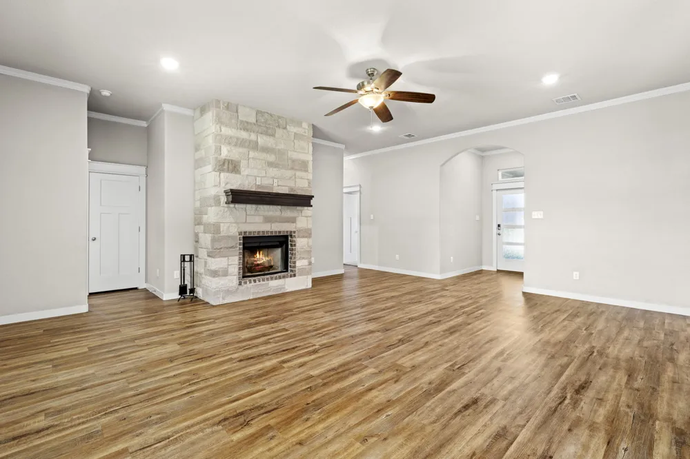 445 Bella Rose Drive Belton, TX 76513