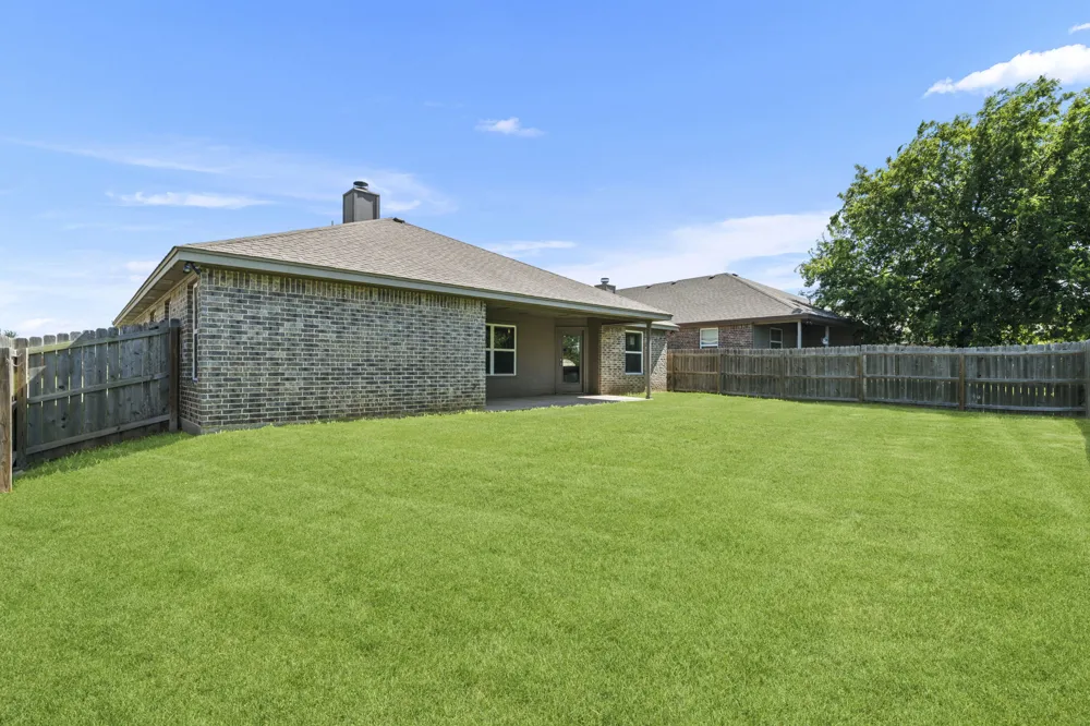 445 Bella Rose Drive Belton, TX 76513