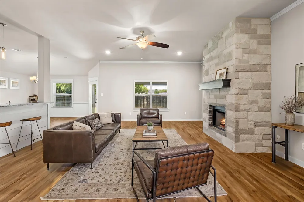 445 Bella Rose Drive Belton, TX 76513