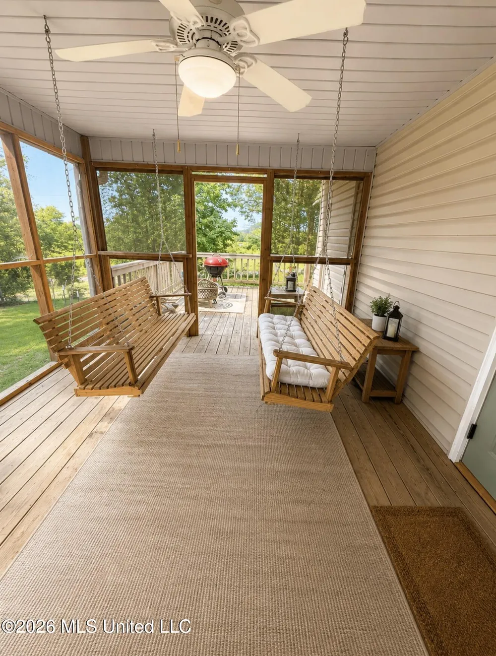 2903 Hunter Road Thaxton, MS 38871