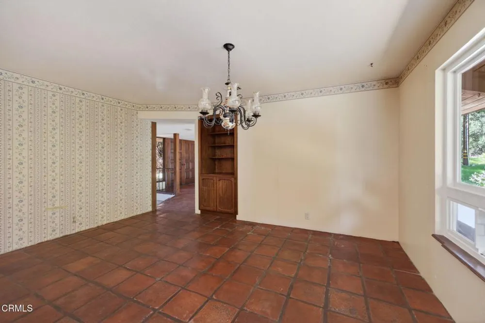 2170 Ladera Road Ojai, CA 93023