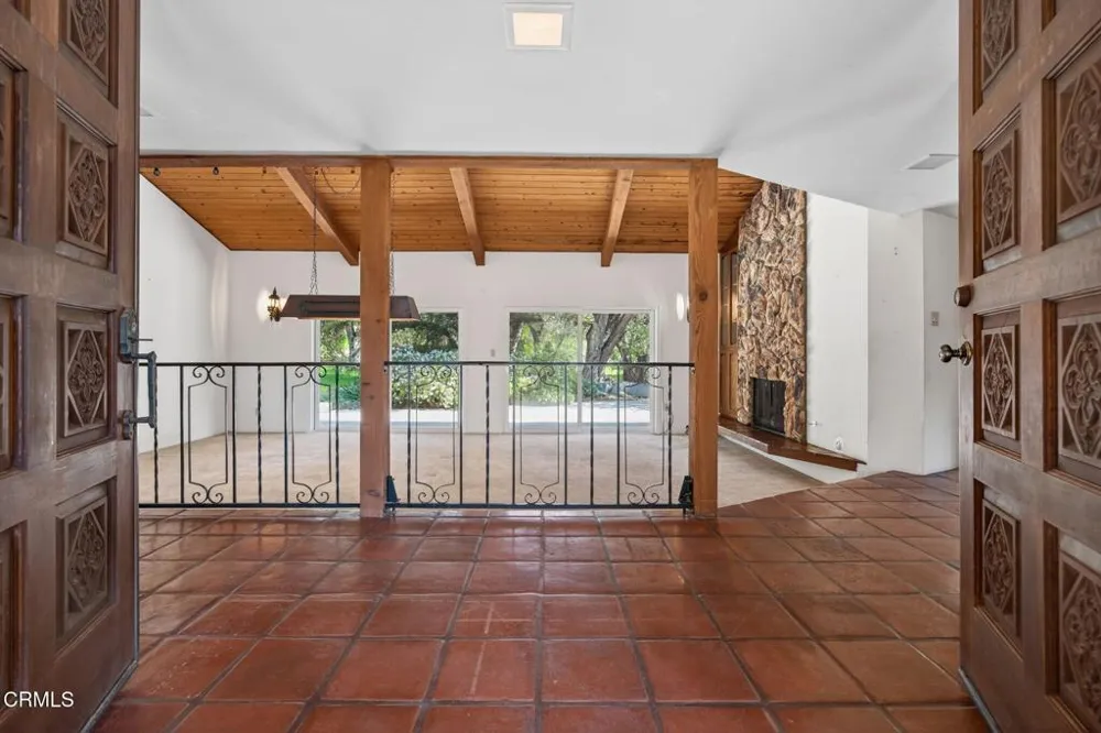 2170 Ladera Road Ojai, CA 93023