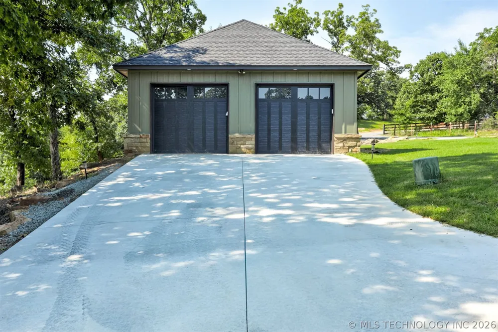 420050 E 1203 ROAD Eufaula, OK 74432