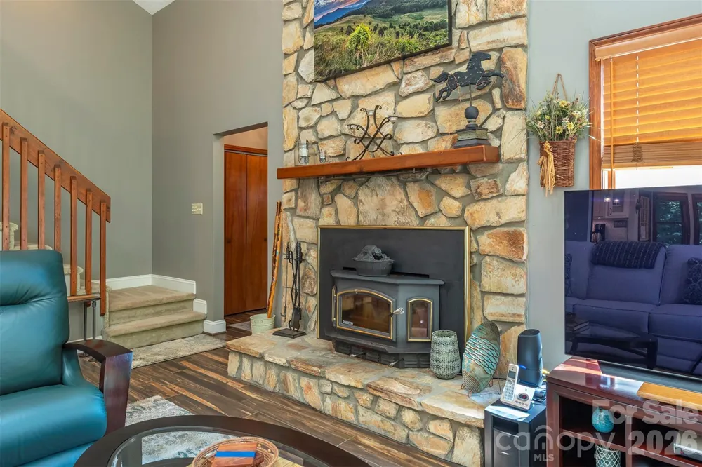 33 Cammies Way Old Fort, NC 28762