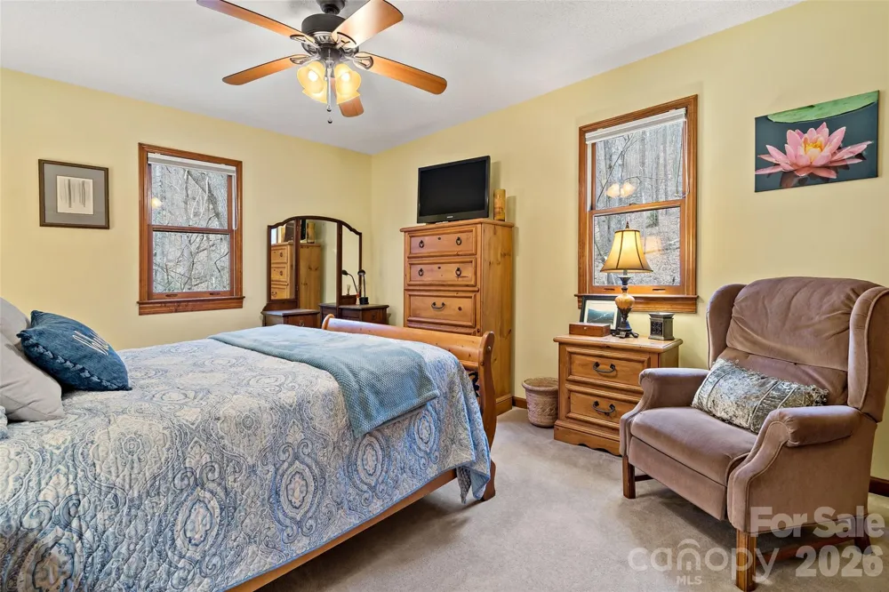 33 Cammies Way Old Fort, NC 28762