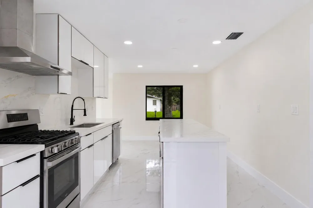 3185 Riddle Road West Palm Beach, FL 33406