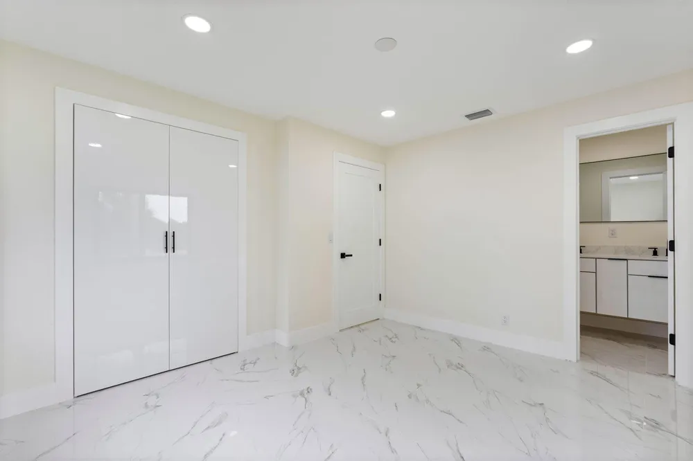 3185 Riddle Road West Palm Beach, FL 33406