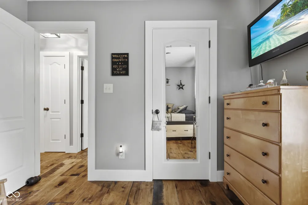 1223 Stave Oak Court Beech Grove, IN 46107