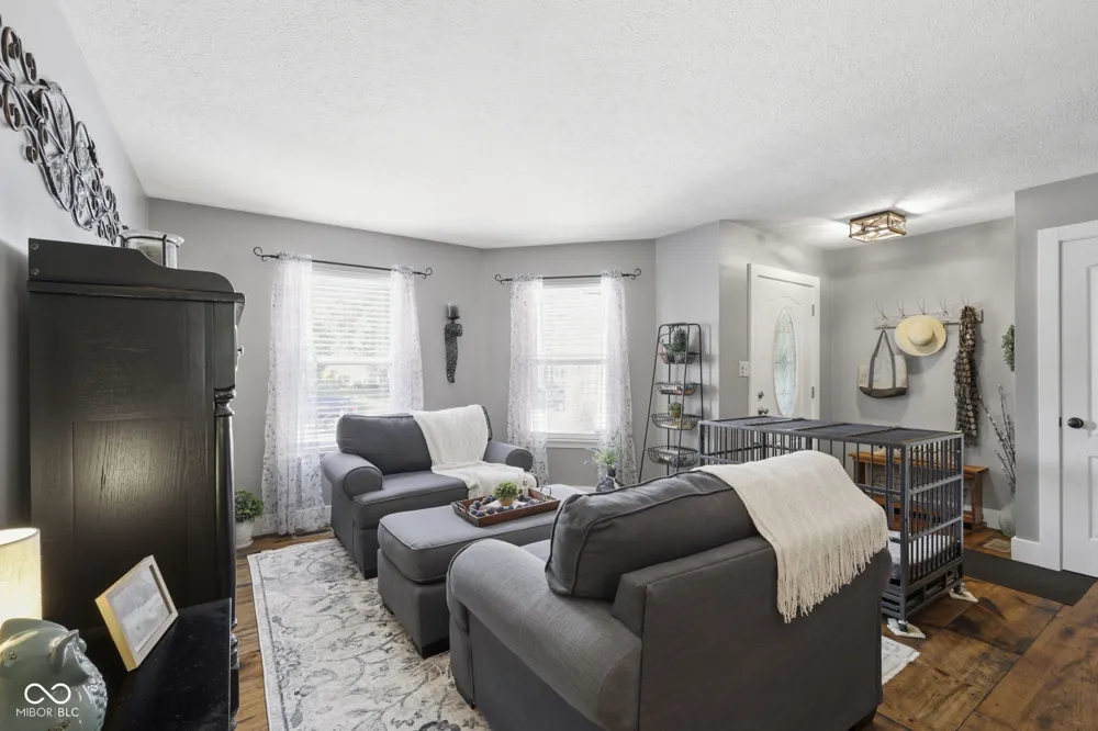 1223 Stave Oak Court Beech Grove, IN 46107
