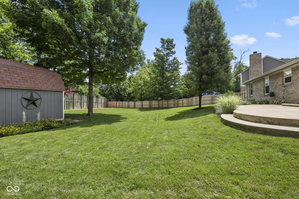 1223 Stave Oak Court Beech Grove, IN 46107