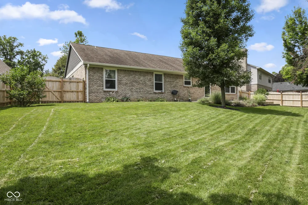 1223 Stave Oak Court Beech Grove, IN 46107