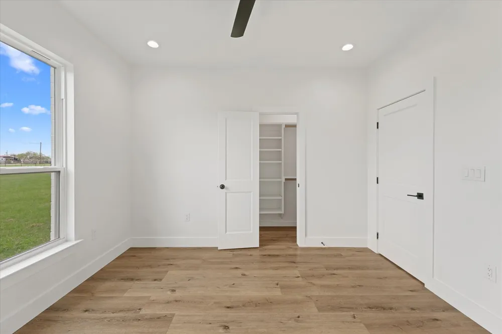 2742 Sundown Drive Kaufman, TX 75142