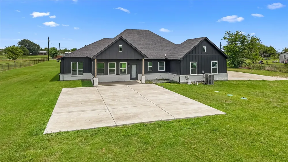 2742 Sundown Drive Kaufman, TX 75142