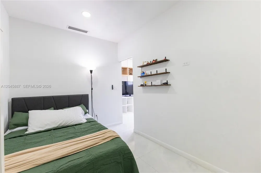 1721 NW 191st St Miami Gardens, FL 33056