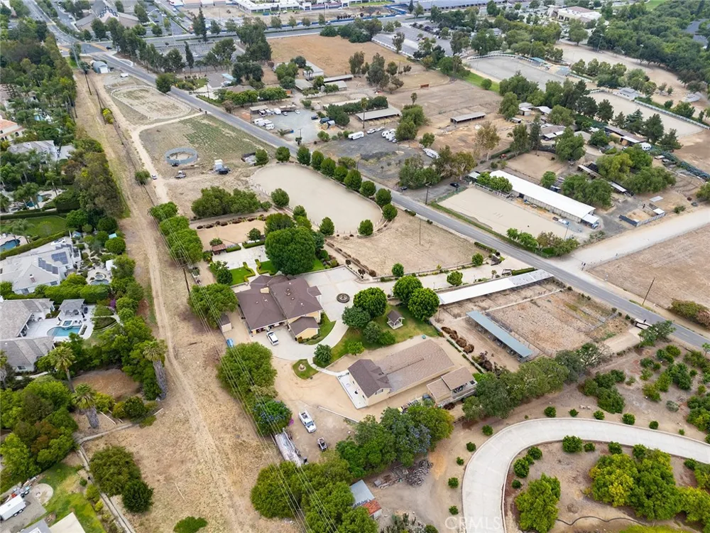 English Road Chino Hills, CA 91709