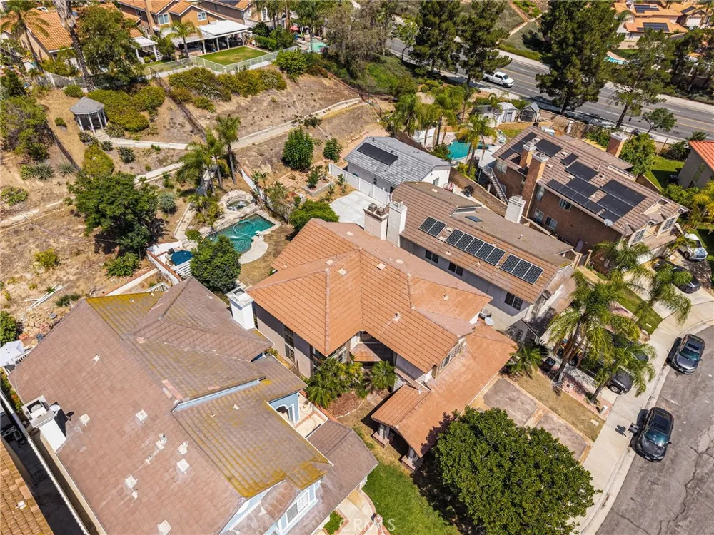 588 Hillsborough Way Corona, CA 92879