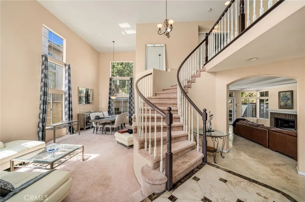 588 Hillsborough Way Corona, CA 92879