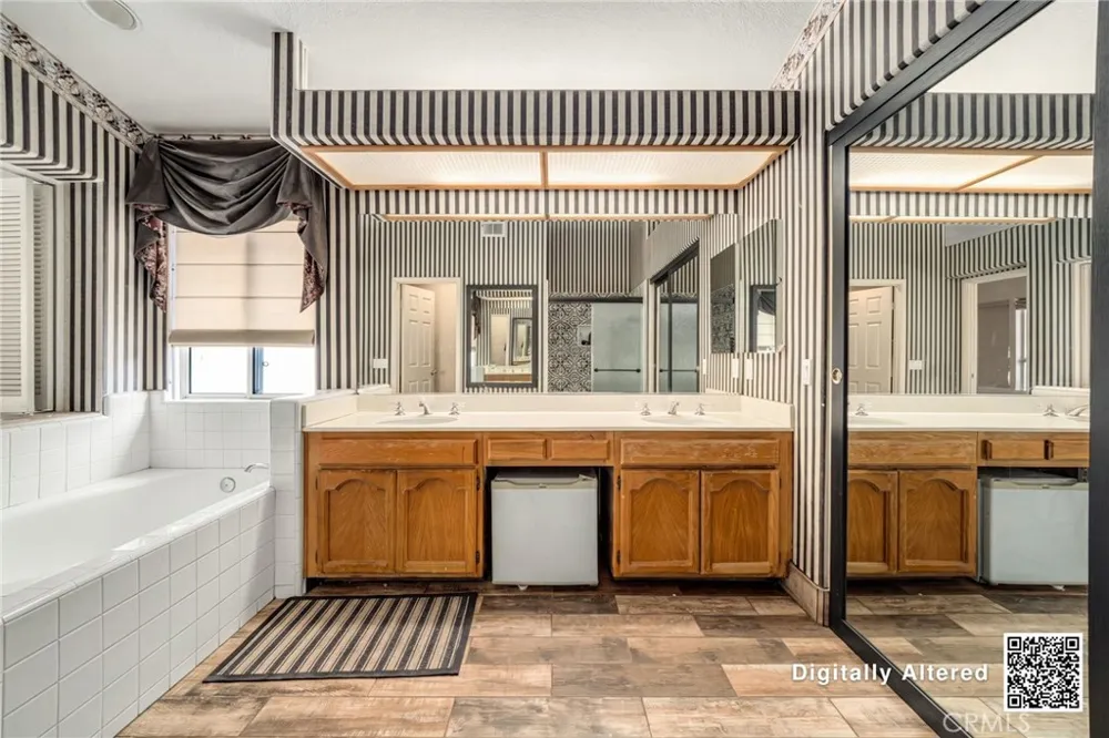 588 Hillsborough Way Corona, CA 92879