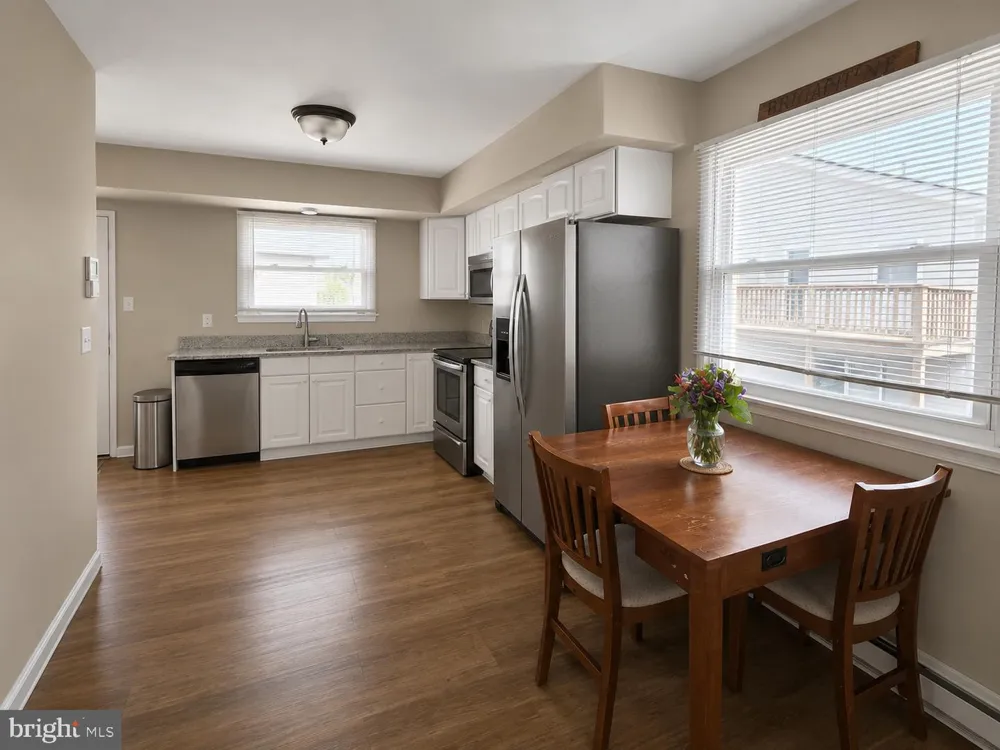 141 5TH STREET S #2 Brigantine, NJ 08203