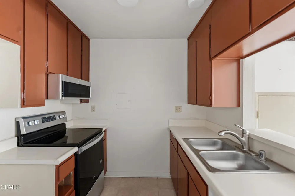 246 E Surfside Drive Port Hueneme, CA 93041