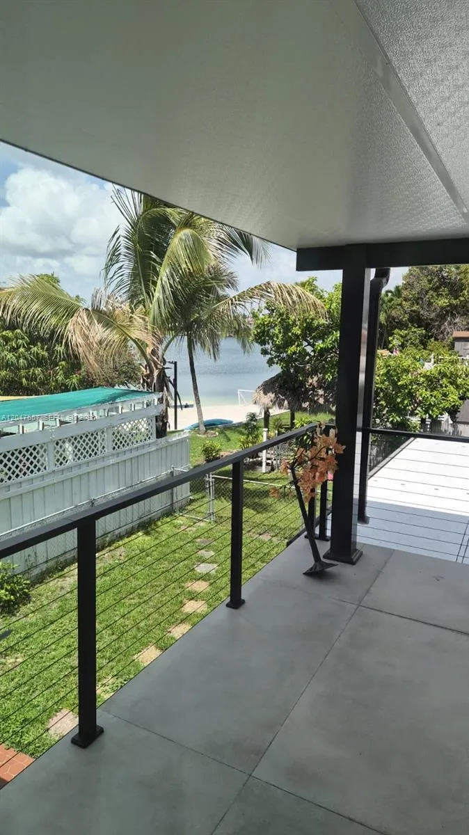 7190 W 17th Ct Hialeah, FL 33014