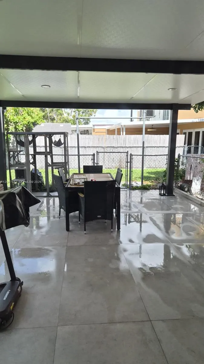 7190 W 17th Ct Hialeah, FL 33014