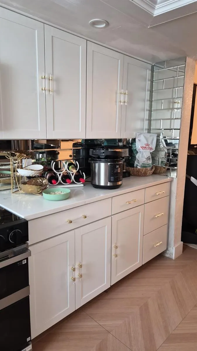 7190 W 17th Ct Hialeah, FL 33014
