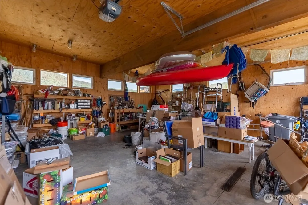 135 Hamilton Ranch Loop Winthrop, WA 98862