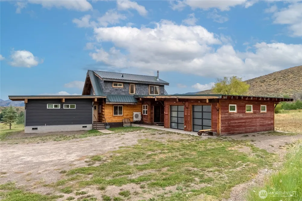 135 Hamilton Ranch Loop Winthrop, WA 98862