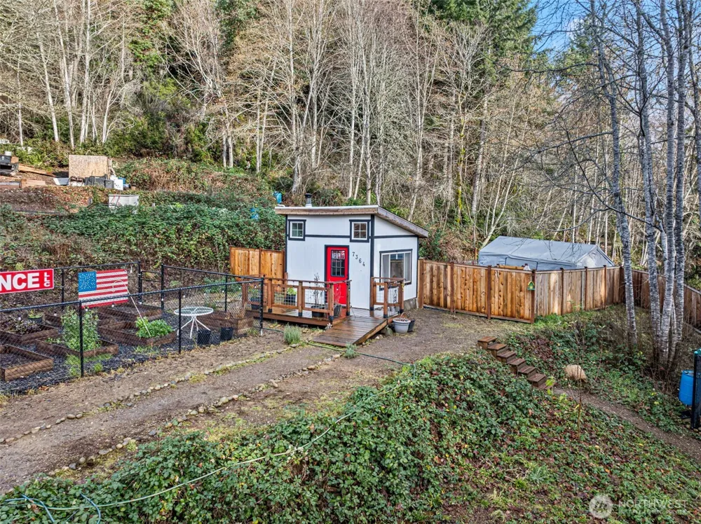 7364 NE North Shore Road Belfair, WA 98528