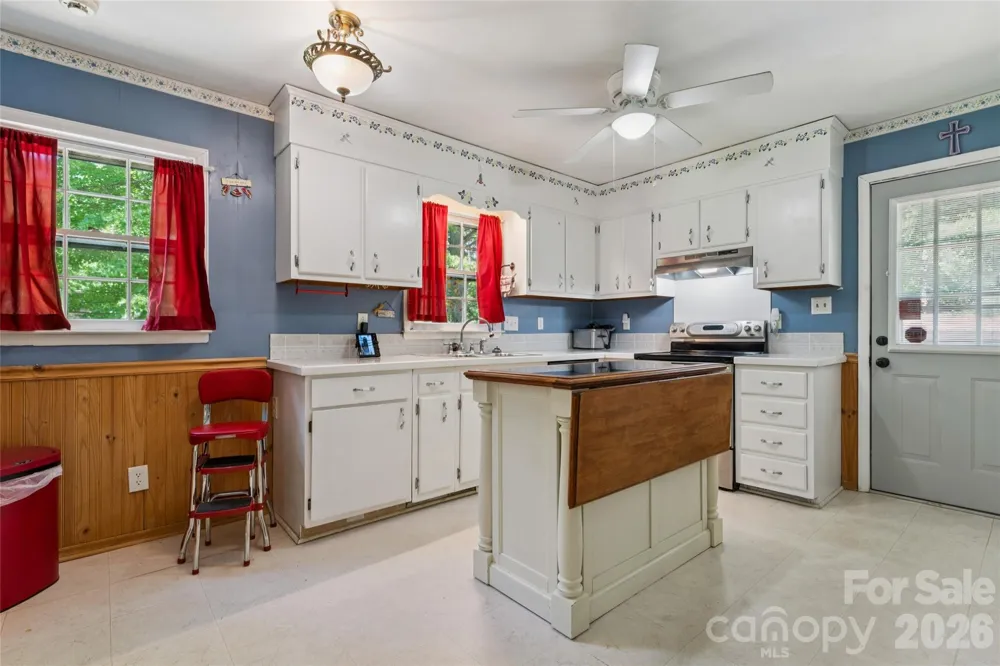 10219 Mountain Apple Drive Mint Hill, NC 28227