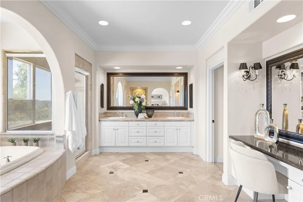 7 River Rock Coto de Caza, CA 92679