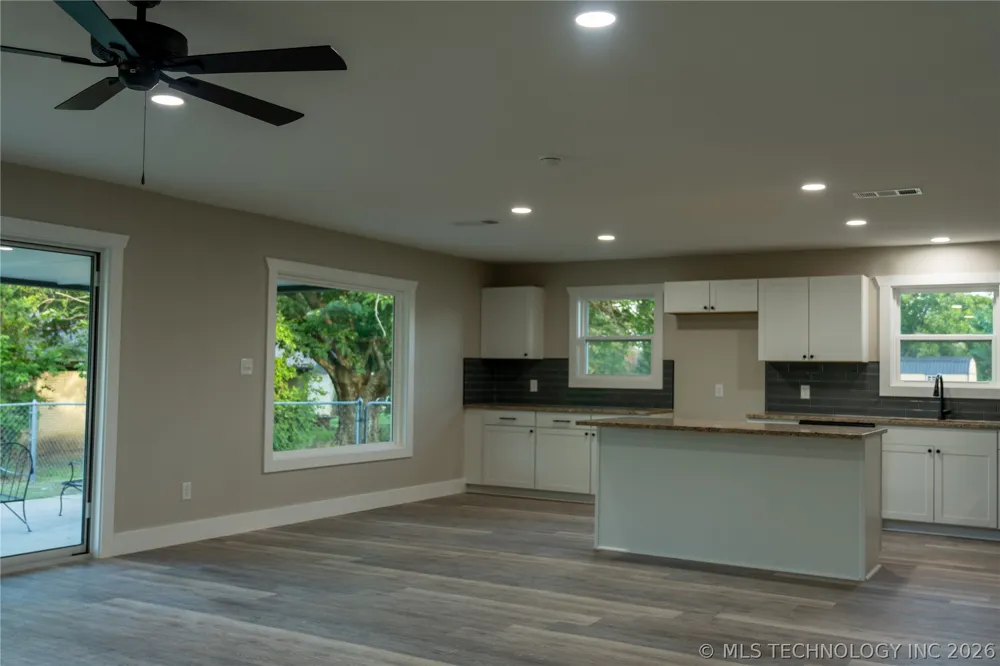 6976 Lakeside Circle Kingston, OK 73439