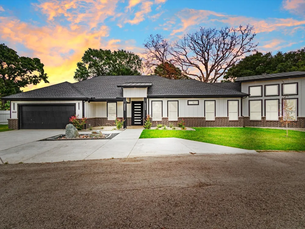 18508 Hickory Circle Kemp, TX 75143