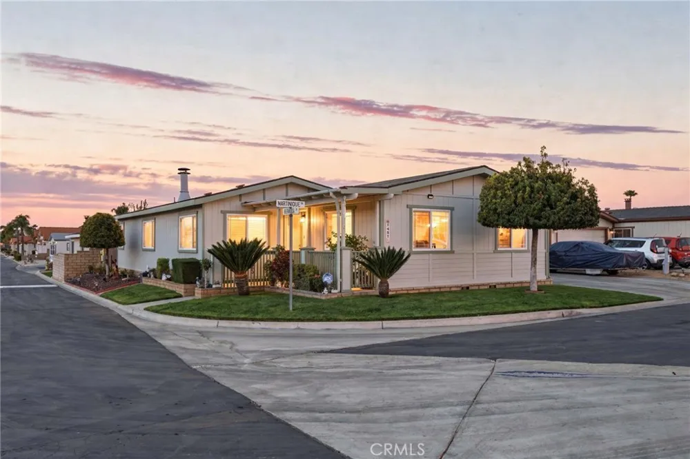 1481 Martinique Drive Hemet, CA 92543