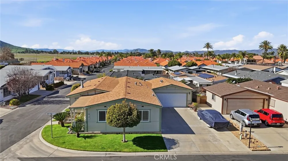 1481 Martinique Drive Hemet, CA 92543
