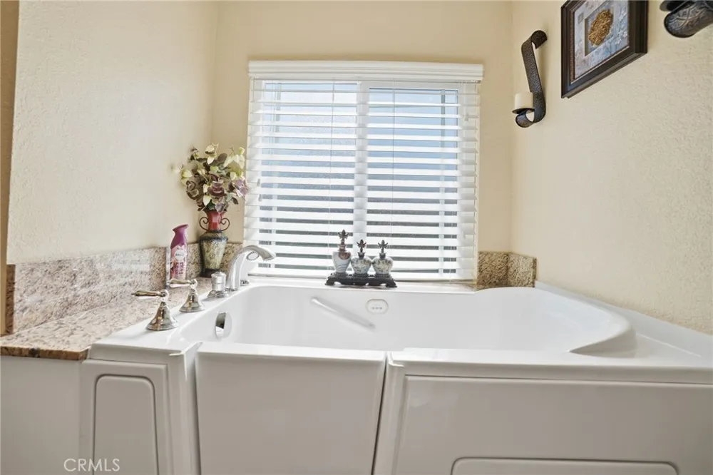 1481 Martinique Drive Hemet, CA 92543