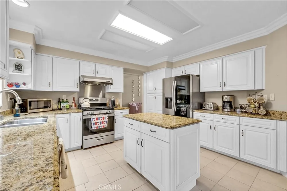 4149 Thatchbury Court Chino Hills, CA 91709