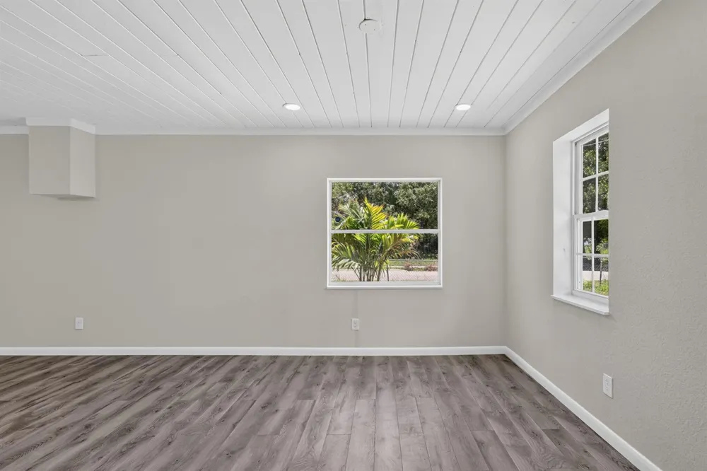 426 19th Street Fort Pierce, FL 34950